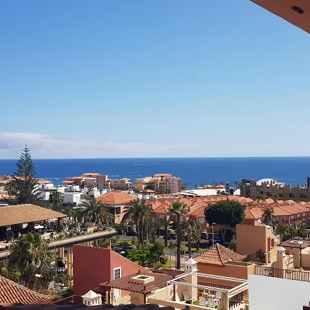 Apartamento Lux Terrazas Del Duque Apartment *